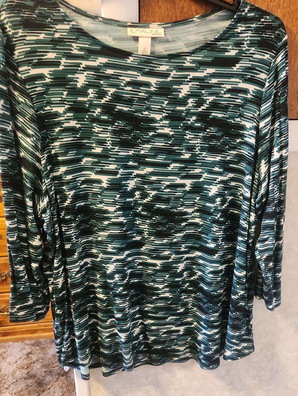 1X Emaline Green Abstract Stripe Top 3/4 Sleeve List #81
